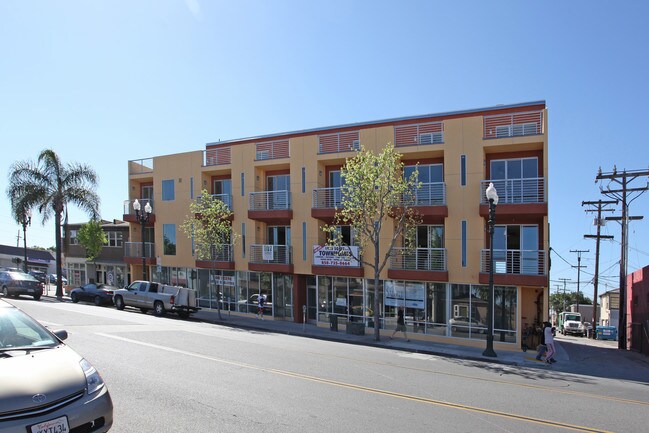 3025-3033 Adams Ave in San Diego, CA - Building Photo - Building Photo