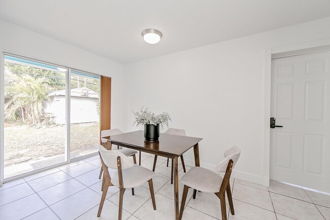 918 Murdock Blvd in Orlando, FL - Building Photo - Building Photo