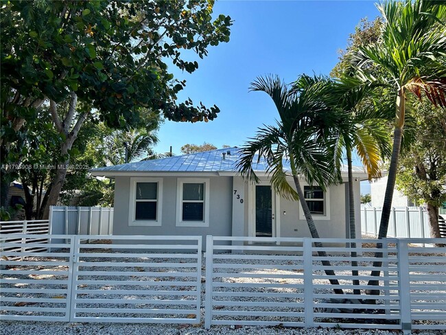 730 Largo Rd in Key Largo, FL - Building Photo - Building Photo