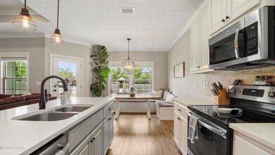 3825 Cedar Park Dr in Panama City, FL - Building Photo - Building Photo