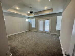 8105 Radnor Rd in Dallas, TX - Building Photo - Building Photo