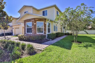2341 Chatham Pl Dr in Orlando, FL - Foto de edificio - Building Photo