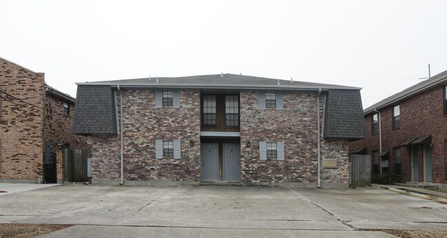 210 Geneva St in Metairie, LA - Building Photo - Building Photo