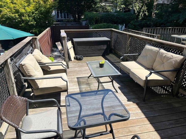 property at 615 Garden St