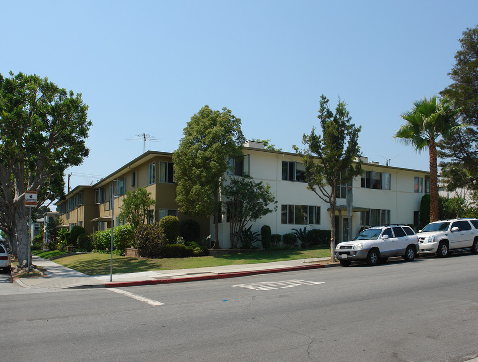 1719 California Ave in Santa Monica, CA - Foto de edificio