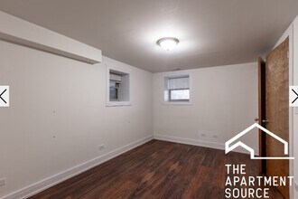 2835 N Damen Ave, Unit 1 in Chicago, IL - Foto de edificio - Building Photo