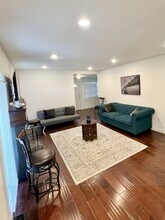 3657 Roselawn Ave in Glendale, CA - Building Photo - Building Photo