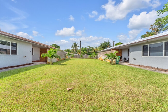 44 SW 13th St, Unit 44 in Dania Beach, FL - Building Photo - Building Photo