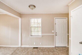 1032 Sandy Brook Cir in Birmingham, AL - Building Photo - Building Photo