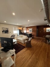 26 Ontario St in Port Hope, ON - Building Photo - Building Photo