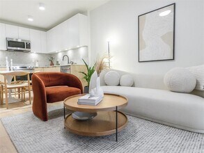 20769-20769 Fraser Hwy in Langley, BC - Building Photo - Building Photo