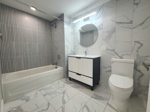 205 Mt Vernon Ave, Unit 403 in Orange, NJ - Foto de edificio - Building Photo