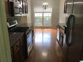 117 Meadow Croft Cir in Meadowbrook, AL - Foto de edificio - Building Photo