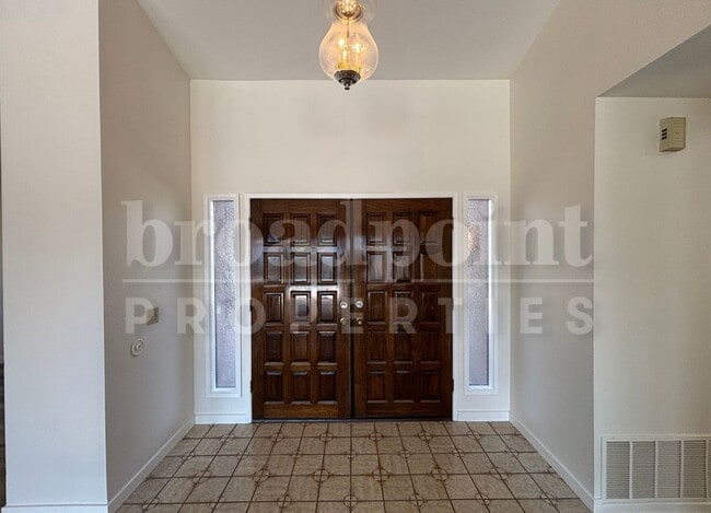 1543 Buckskin Dr in Escondido, CA - Building Photo - Building Photo