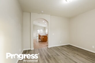 2558 W Lynne Ln in Phoenix, AZ - Building Photo - Building Photo