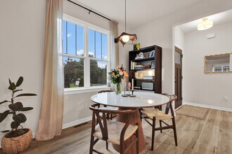 W204N1763 Laurel Pl in Jackson, WI - Building Photo - Building Photo