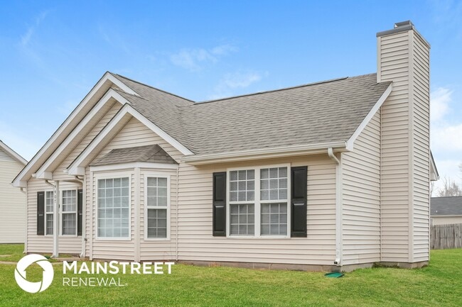 4407 Pleasant Valley Rd in Greensboro, NC - Building Photo - Building Photo