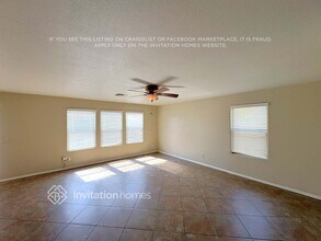 6419 W Seldon Ln in Glendale, AZ - Foto de edificio - Building Photo