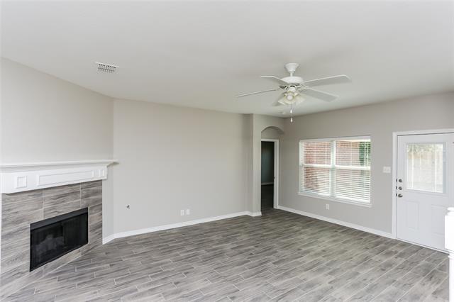 813 Keswick Dr in Desoto, TX - Building Photo - Building Photo