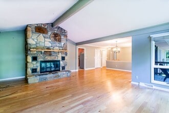 40 Lochencove Ridge Rd in Brevard, NC - Building Photo - Building Photo