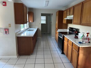 15407 La Loma Dr in Houston, TX - Building Photo - Building Photo