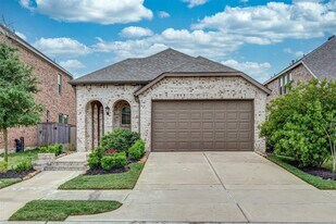 15211 Stuart Bat Cave Ln in Cypress, TX - Building Photo
