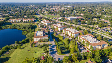 Lake Sherwood Apartments in Orlando, FL - Foto de edificio - Building Photo