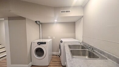 46050 Camrose Ave in Chilliwack, BC - Building Photo - Building Photo