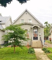 951 18th Ave SE in Minneapolis, MN - Building Photo