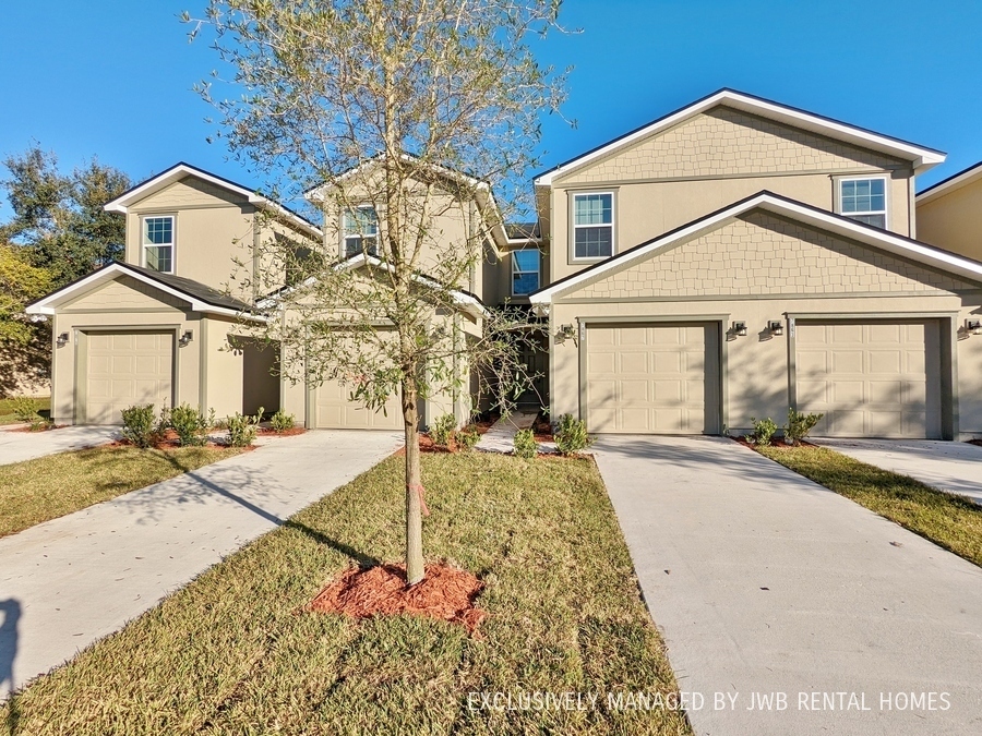 7867 Playschool Ln in Jacksonville, FL - Building Photo