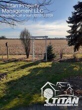 1701 E Wyndmere Dr in Appleton, WI - Building Photo - Building Photo