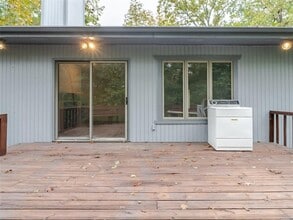 40 Sandwick Dr in Bella Vista, AR - Building Photo - Building Photo