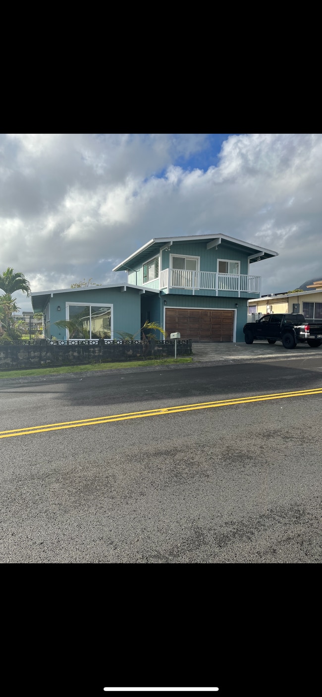 46-116 Heeia St, Unit Main House in Kaneohe, HI - Foto de edificio - Building Photo