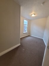 324 3rd St, Unit 324-1 in Hanover, PA - Building Photo - Building Photo