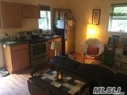 71 Crescent St-Unit -1st Fl in Yaphank, NY - Building Photo - Building Photo