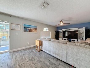 1516 SW Abingdon Ave in Port St. Lucie, FL - Building Photo - Building Photo