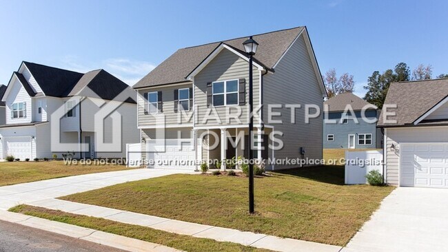 308 Bertha Honey Stewart Dr in Jackson, GA - Building Photo - Building Photo