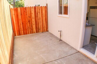 9 S Lake Dr in Antioch, CA - Building Photo - Building Photo