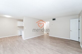 108 Pinewood St in Ladson, SC - Building Photo - Building Photo
