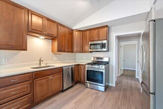 5802 Gloucester Ln in Austin, TX - Building Photo - Building Photo