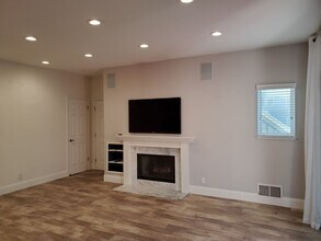 317 Norris Canyon Ter in San Ramon, CA - Building Photo - Building Photo