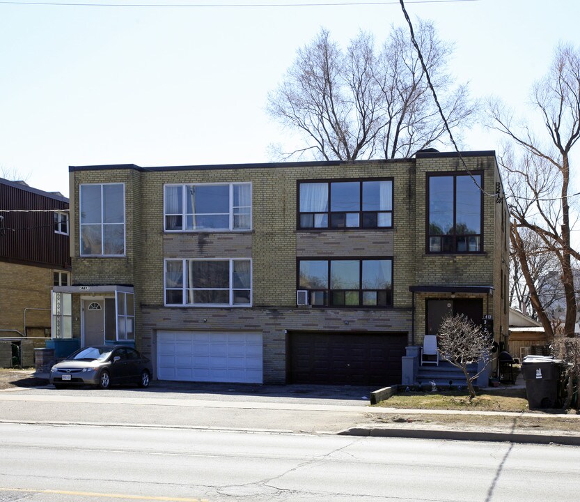 441-443 Wilson Ave in Toronto, ON - Building Photo