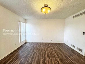 17401 E Gunnison Pl in Aurora, CO - Building Photo - Building Photo