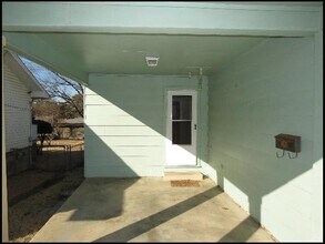 9216 W 6th St in Little Rock, AR - Building Photo - Building Photo