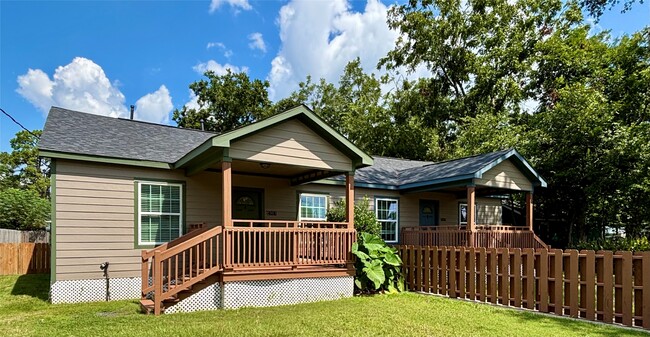 property at 408 Mcphail St