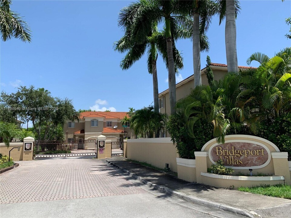 14179 SW 126th Pl in Miami, FL - Building Photo