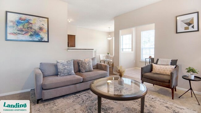 7865 Grove Ct W in Germantown, TN - Foto de edificio - Building Photo