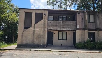 5348 Westchase Ct, Unit 2 in Jacksonville, FL - Building Photo
