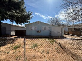 3810 E John L Ave in Kingman, AZ - Building Photo