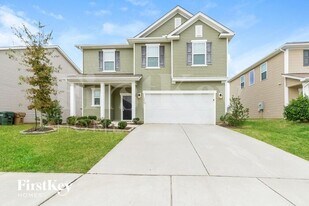 1036 Avondale Dr in Clayton, NC - Building Photo